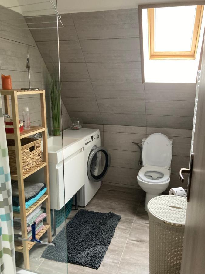 Apartman Pod Starym Zamkom บันสกา ชีอาว์นีซา ภายนอก รูปภาพ